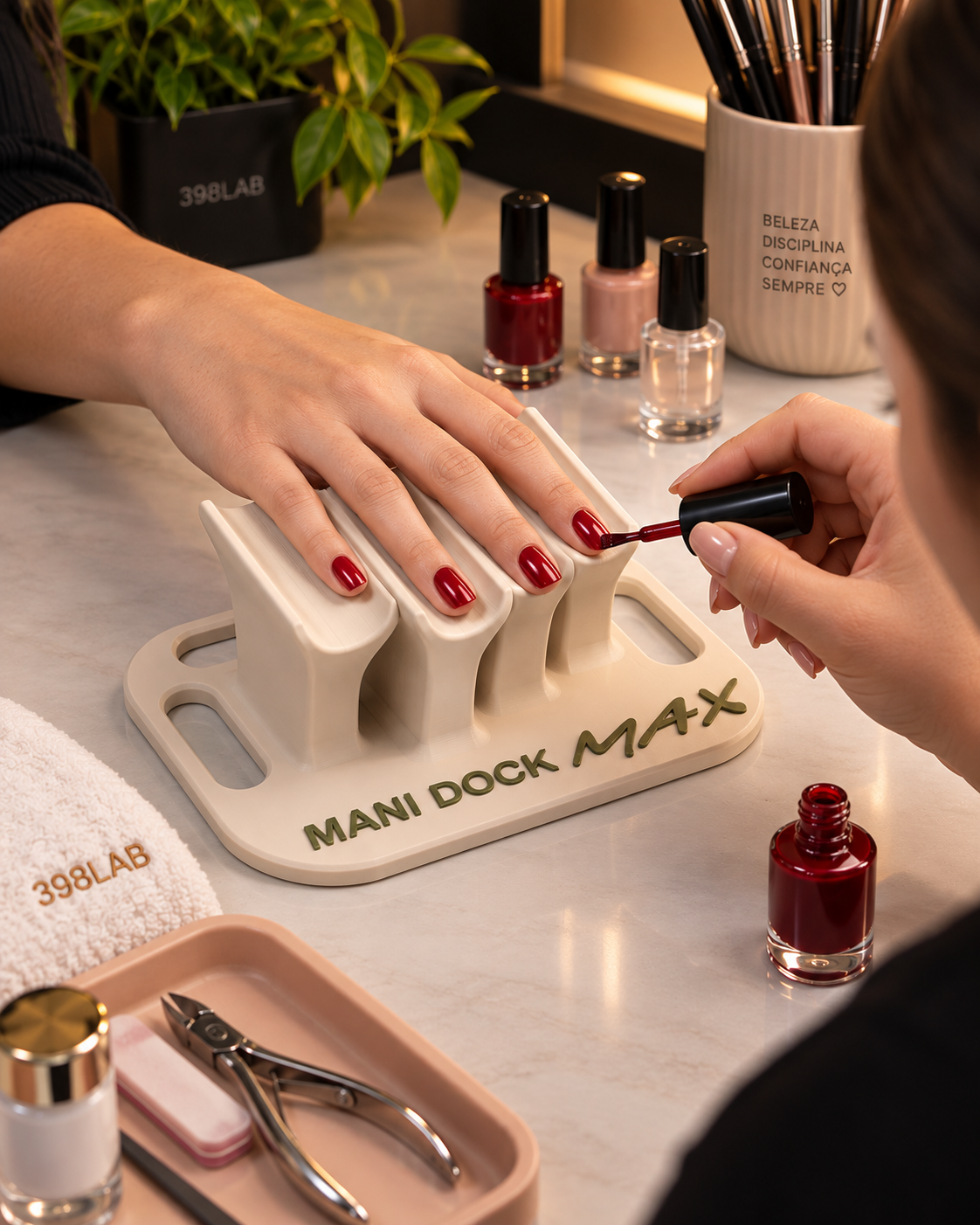 Suporte Ergonômico para Manicure – Apoio de Dedos
